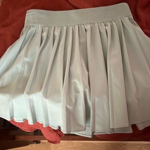 Garage small pleated skirt